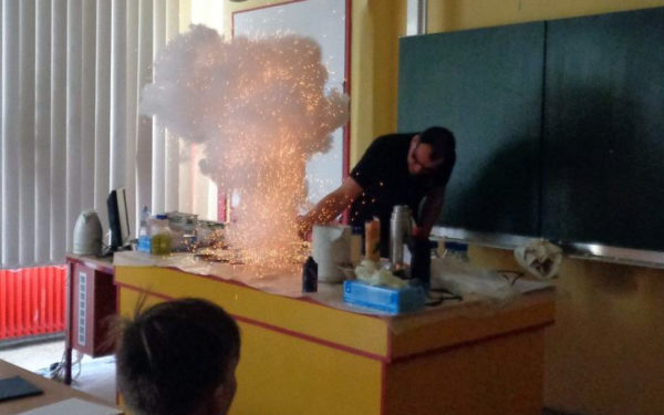 Hodina moderní chemie